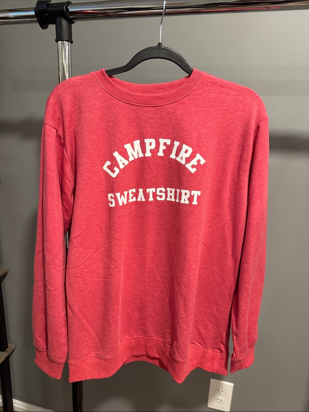 Campfire Sweatshirt Crewneck in Coral/Red